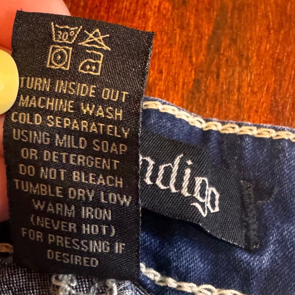 Love Indigo Womens 18 Bermuda Denim Shorts Dark Wash Americana Stars Pockets - Picture 9 of 11